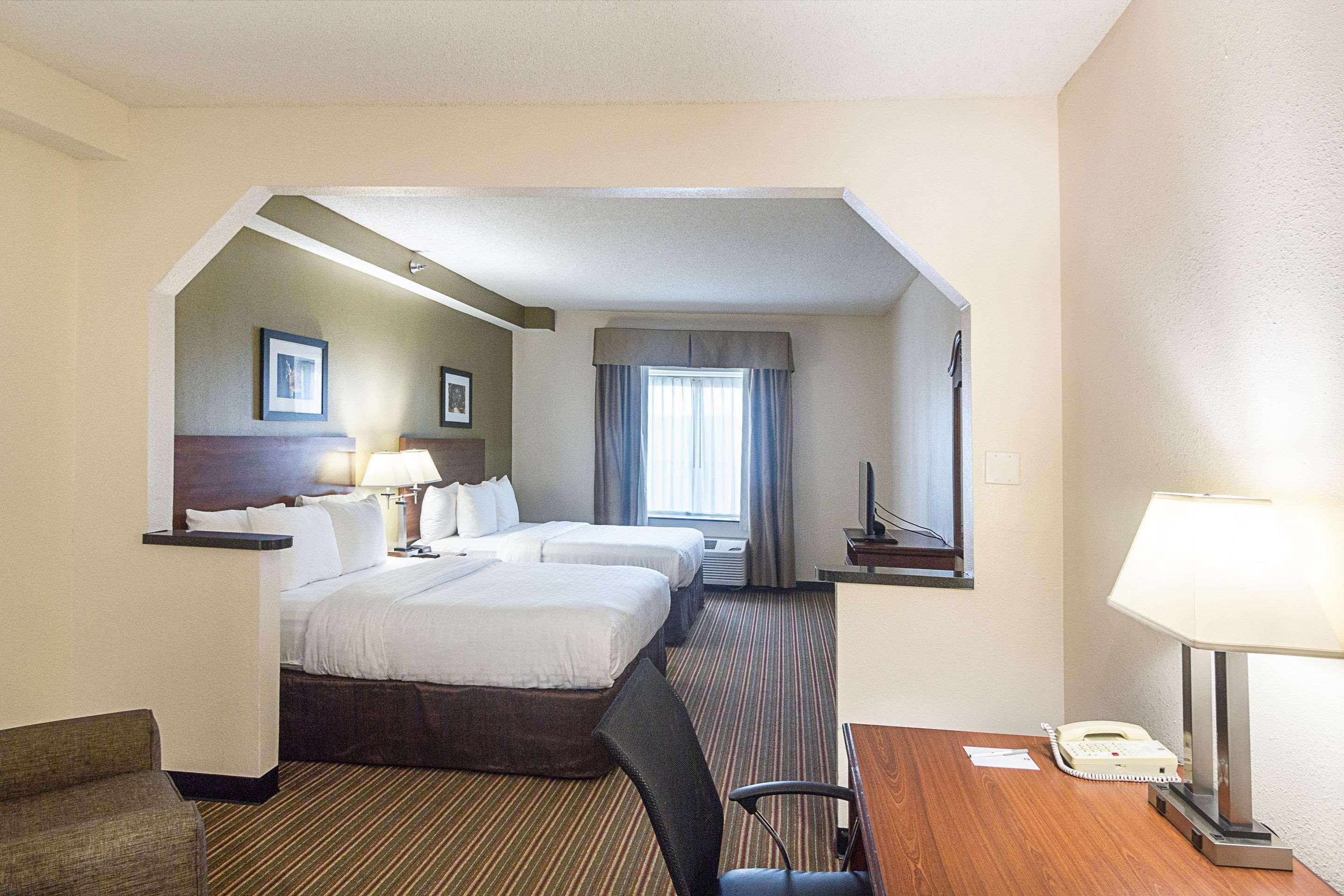 Quality Inn & Suites West Chase Houston Exteriér fotografie