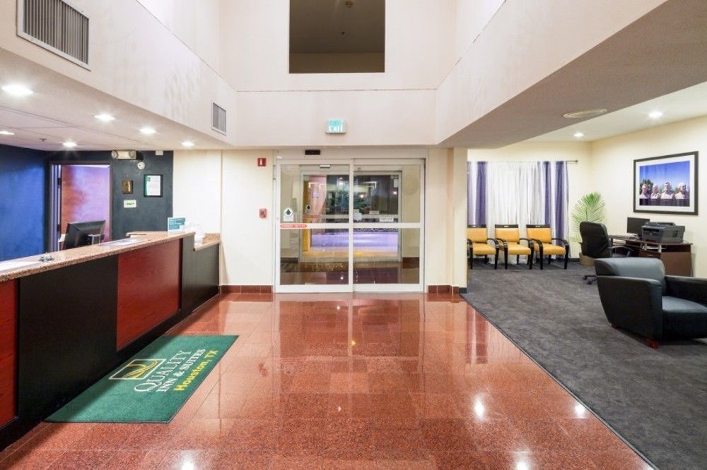 Quality Inn & Suites West Chase Houston Exteriér fotografie
