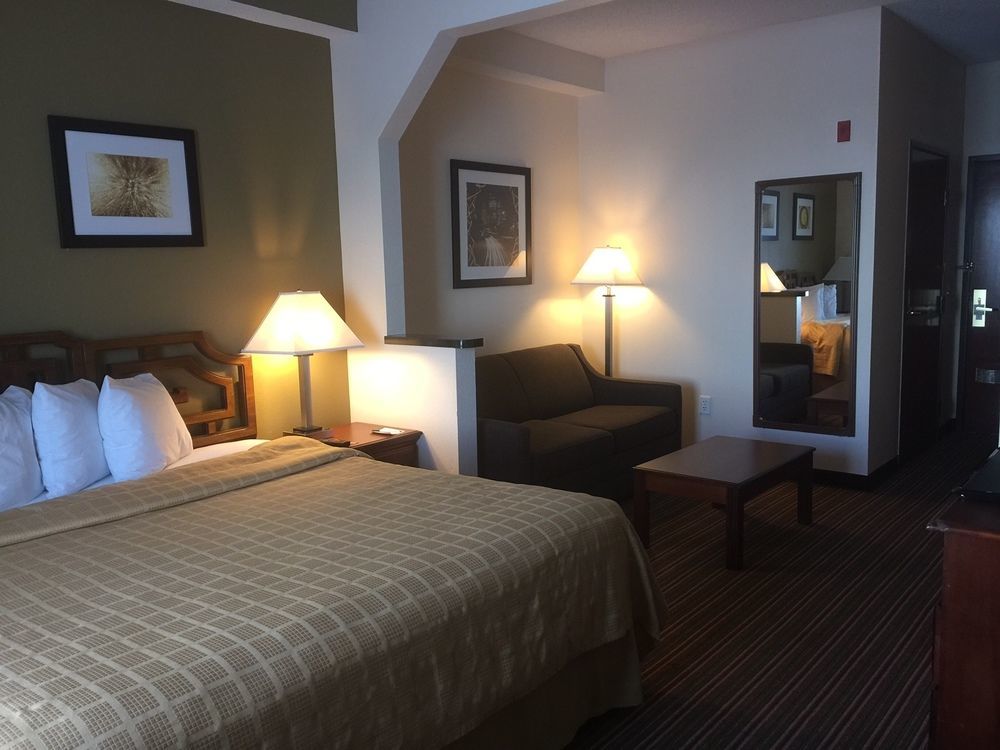 Quality Inn & Suites West Chase Houston Exteriér fotografie