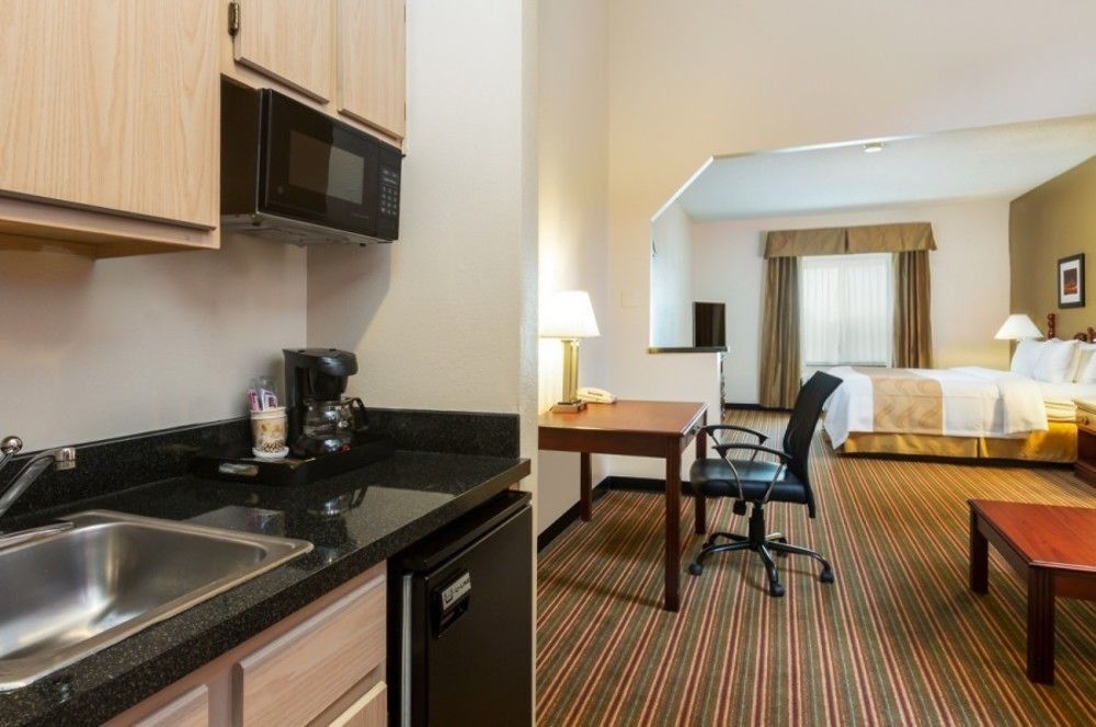 Quality Inn & Suites West Chase Houston Exteriér fotografie
